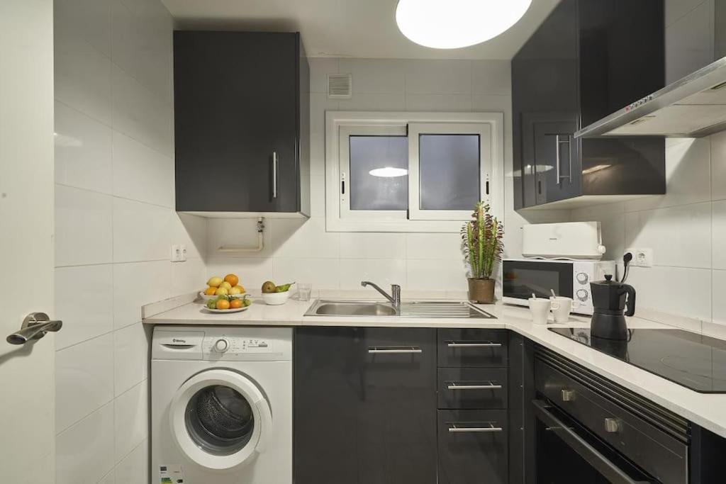 Bebarceloner Sant Andreu Apartments - 3 Bedrooms ภายนอก รูปภาพ